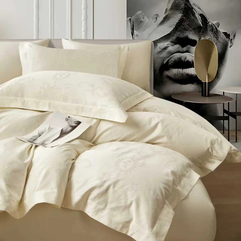 Dyed Jacquard Four-piece Bedding Set