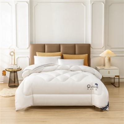 Australian Wool Comforter