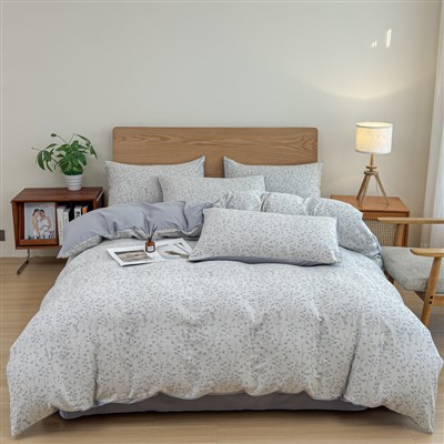 Yellow-dyed Jacquard Four-piece Bedding Set